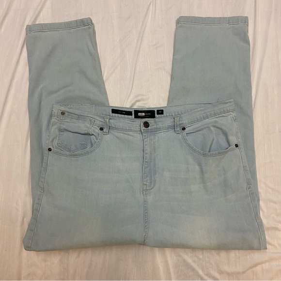Barbell Apparel Fit Mom Jeans Stretch High Waist Light Washed Blue Size 33 - Picture 1 of 9